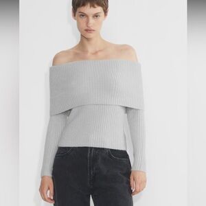 NWT Aritzia wilfred Nola sweater size S. Chrome grey